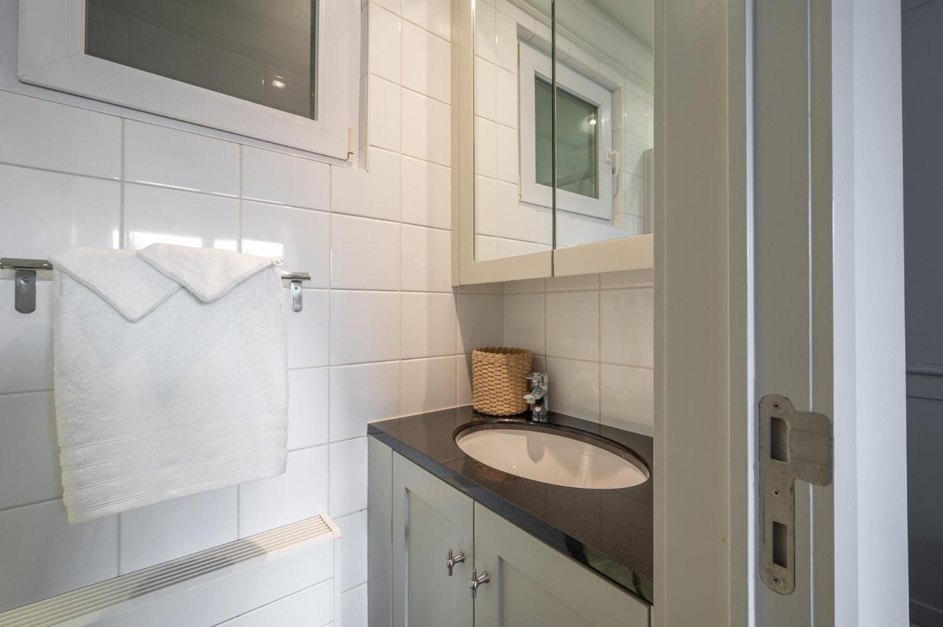 Appartementen Op De Zeedijk In Knokke Op De 3E En 4E Verdieping Van Logie Marie エクステリア 写真