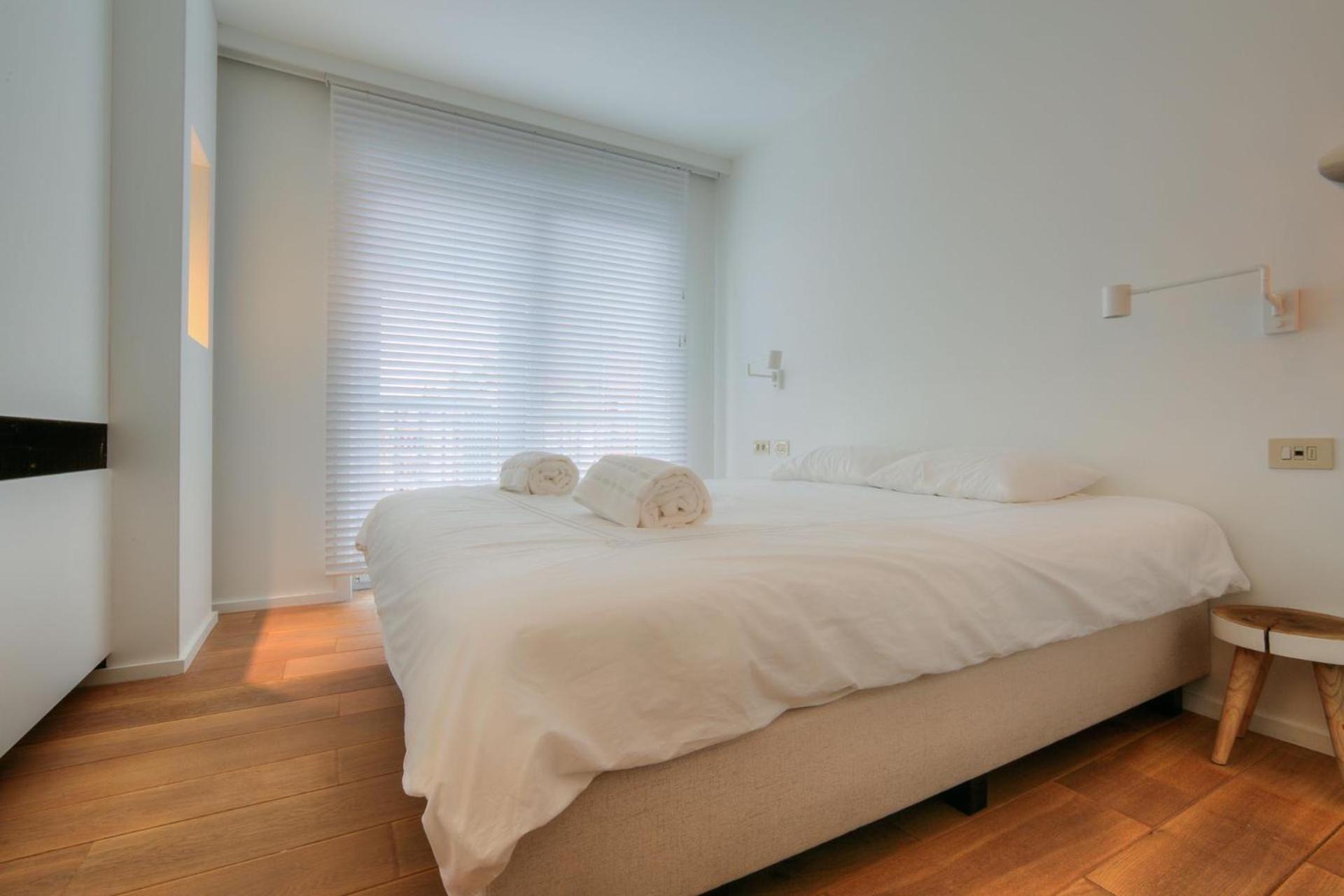 Appartementen Op De Zeedijk In Knokke Op De 3E En 4E Verdieping Van Logie Marie エクステリア 写真